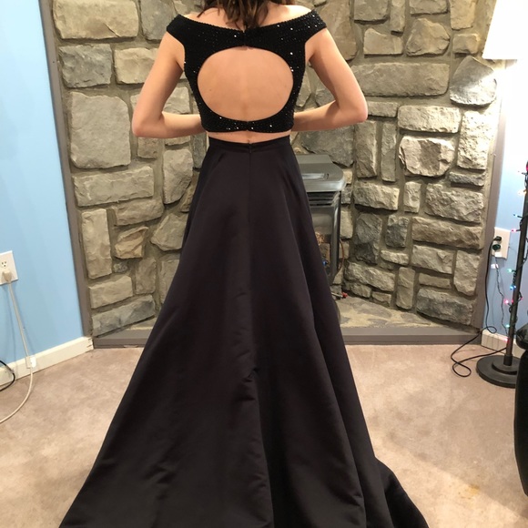 Prom dress - Picture 4 of 7